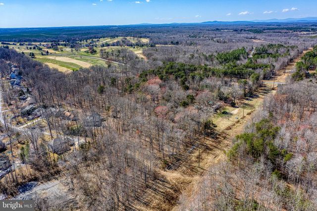 101 SAYLERS CREEK RD, Locust Grove, VA 22508