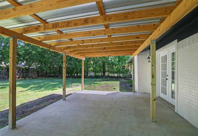 401 E Kansas, Sherman, TX 75090