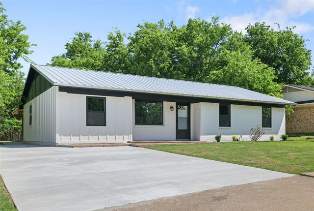 401 E Kansas, Sherman, TX 75090