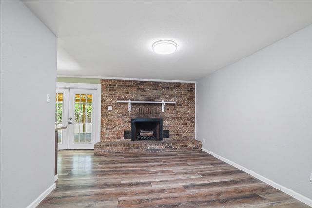 401 E Kansas, Sherman, TX 75090