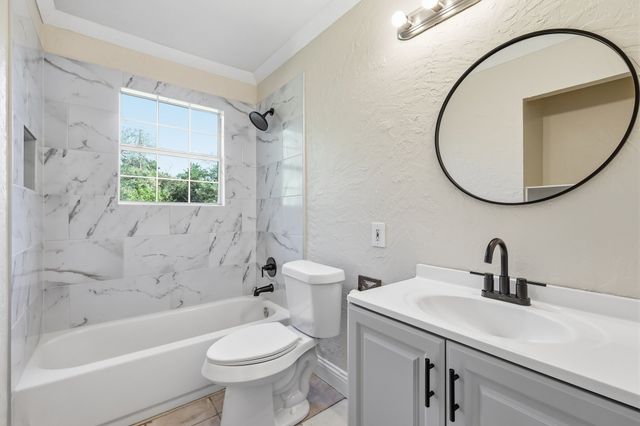 2308 Tanneyhill Lane, Fort Worth, TX 76112