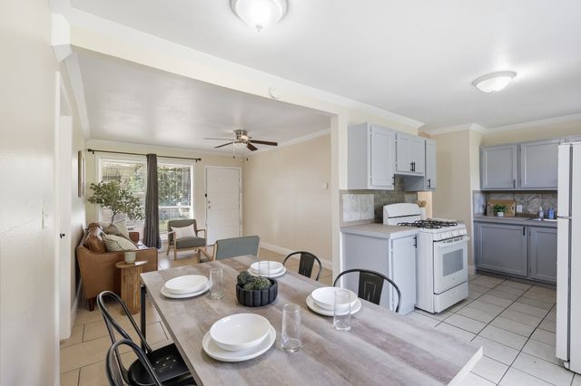 2308 Tanneyhill Lane, Fort Worth, TX 76112