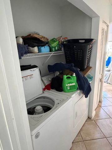 733 N 57th Avenue, Hollywood, FL 33021