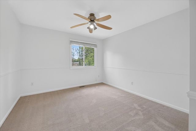 1452 Lockmoor Drive, Troy, MI 48084