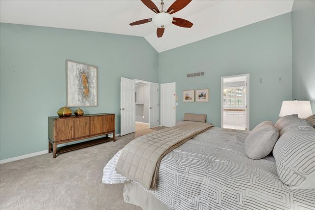 1452 Lockmoor Drive, Troy, MI 48084