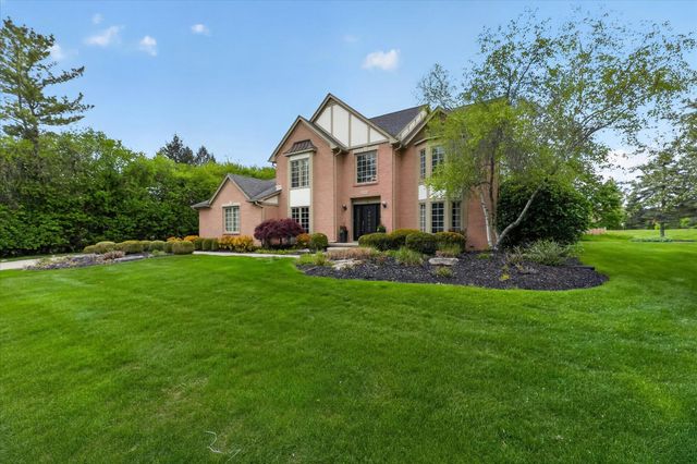 1452 Lockmoor Drive, Troy, MI 48084