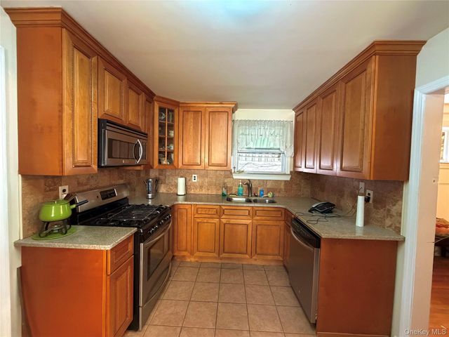 59-41 161st Street, Fresh Meadows, NY 11365