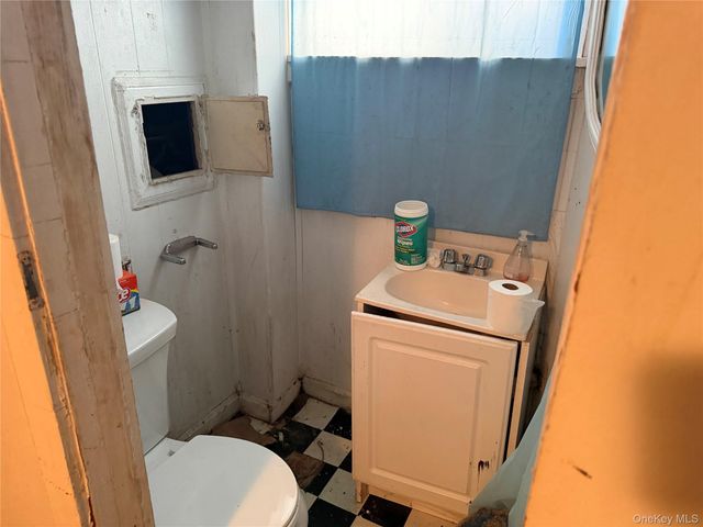 59-41 161st Street, Fresh Meadows, NY 11365