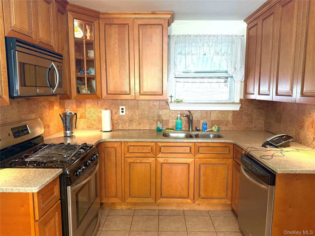 59-41 161st Street, Fresh Meadows, NY 11365