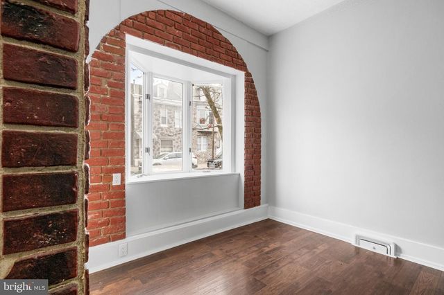 216 N 11TH ST, Reading, PA 19601