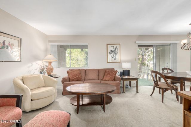 5525 E THOMAS Road H7, Phoenix, AZ 85018