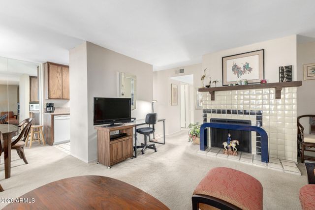 5525 E THOMAS Road H7, Phoenix, AZ 85018