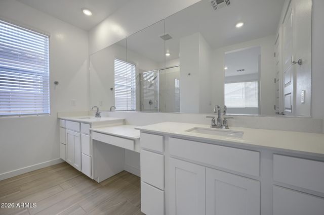 34176 N ARGENTTO Way, San Tan Valley, AZ 85143