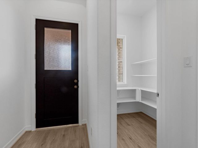 31002 Newcomb Landing Lane, Waller, TX 77484