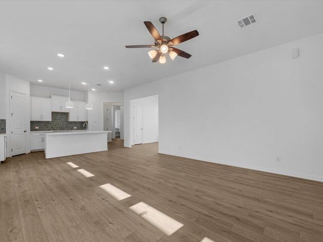 31002 Newcomb Landing Lane, Waller, TX 77484
