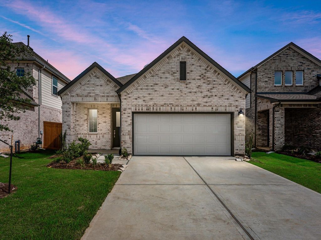 31002 Newcomb Landing Lane, Waller, TX 77484