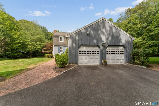 2730 Burr Street, Fairfield, CT 06824