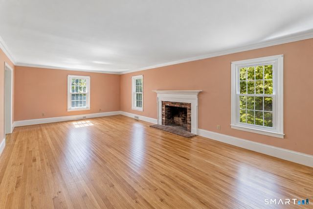 2730 Burr Street, Fairfield, CT 06824