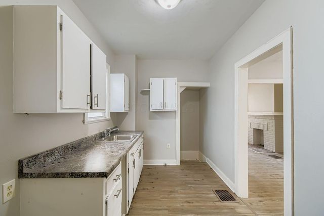 151 S Eureka Avenue, Columbus, OH 43204