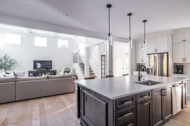 3711 Braemar Drive, Broadview Heights, OH 44147