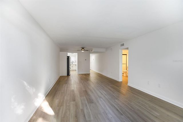 4570 OVERLOOK DRIVE NE 179, St Petersburg, FL 33703
