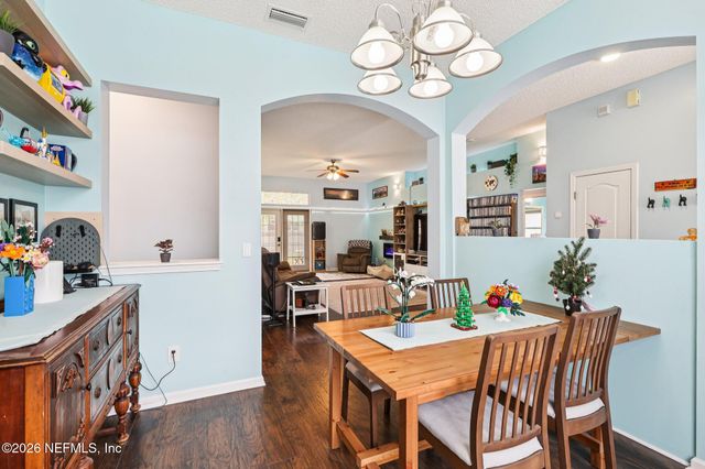 9429 ADELAIDE Drive, Jacksonville, FL 32244