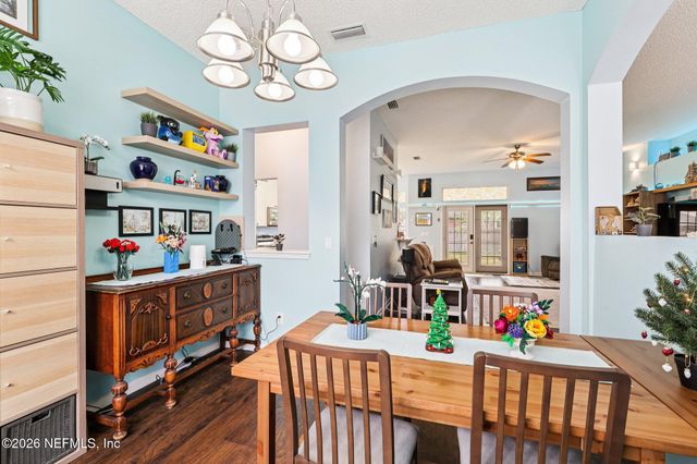 9429 ADELAIDE Drive, Jacksonville, FL 32244