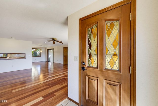 174 Hummingbird Lane, Talent, OR 97540