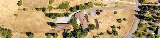 174 Hummingbird Lane, Talent, OR 97540