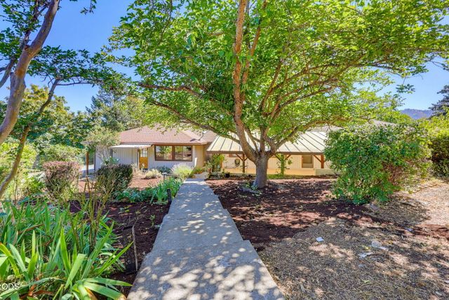 174 Hummingbird Lane, Talent, OR 97540