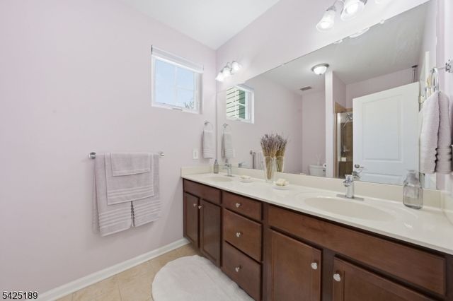 101 Birch Ct, Hanover Twp., NJ 07927