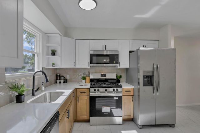 3391 Compton Drive, Columbus, OH 43219