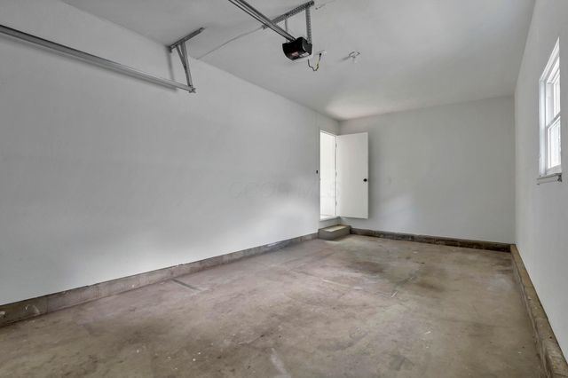 3391 Compton Drive, Columbus, OH 43219