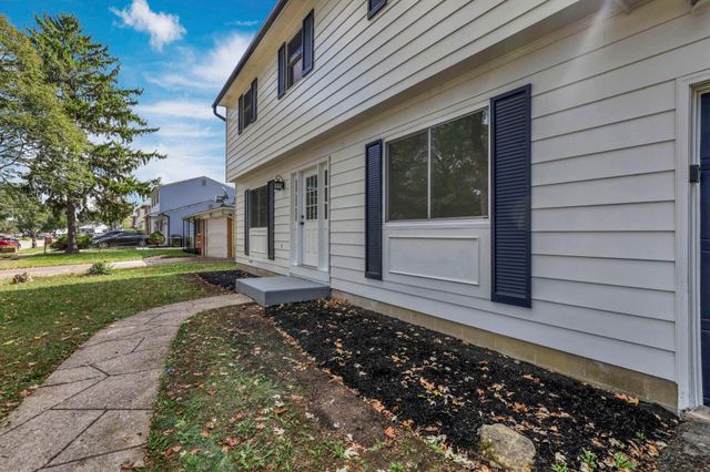 3391 Compton Drive, Columbus, OH 43219
