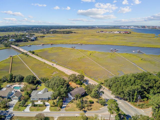643 N Shore Drive, Charleston, SC 29412