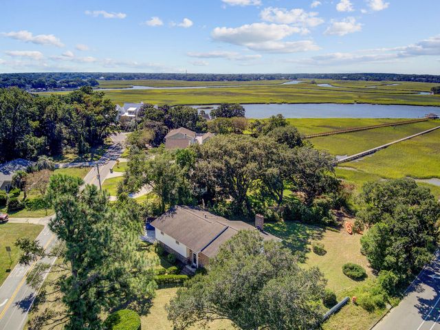 643 N Shore Drive, Charleston, SC 29412