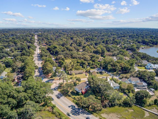 643 N Shore Drive, Charleston, SC 29412