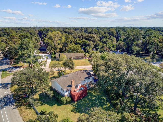 643 N Shore Drive, Charleston, SC 29412