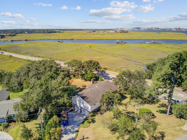 643 N Shore Drive, Charleston, SC 29412