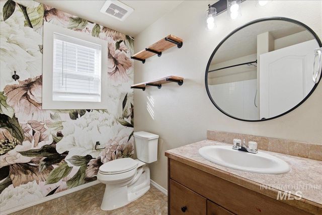 9491 W Tanglewood Drive, Boise, ID 83709