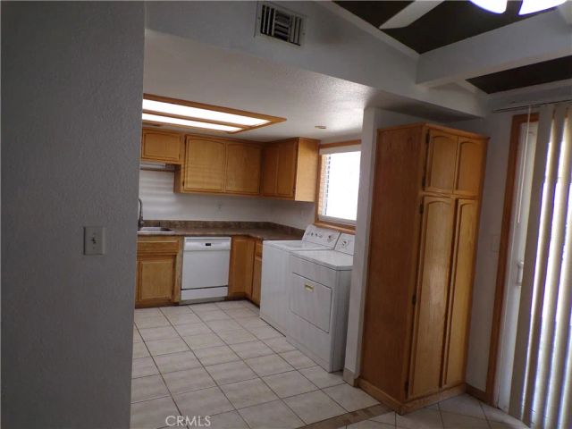 561 Frances, Barstow, CA 92311