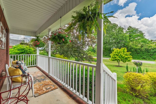 5 Heather Rd, Fayetteville, TN 37334