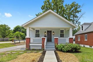 408 S 15th Street, Belleville, IL 62220