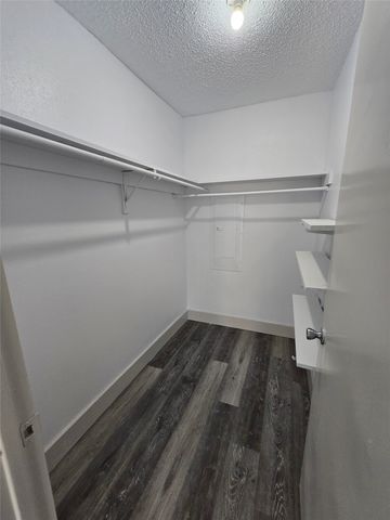 2719 Stonehaven Court, Irving, TX 75038