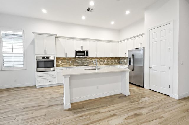 23026 SW Accesi Way, Port St. Lucie, FL 34986