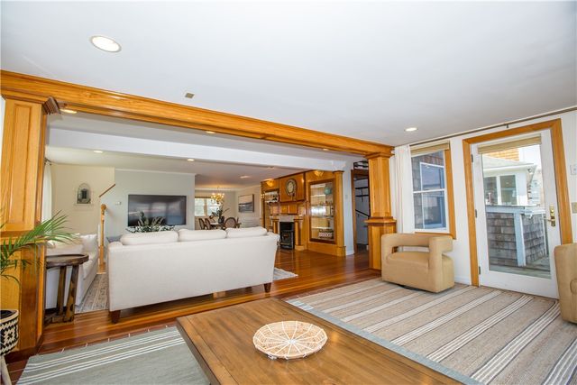 161 Narragansett Boulevard, Portsmouth, RI 02871