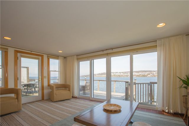 161 Narragansett Boulevard, Portsmouth, RI 02871