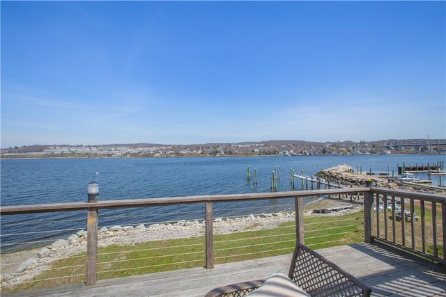 161 Narragansett Boulevard, Portsmouth, RI 02871