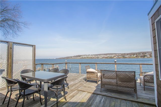 161 Narragansett Boulevard, Portsmouth, RI 02871