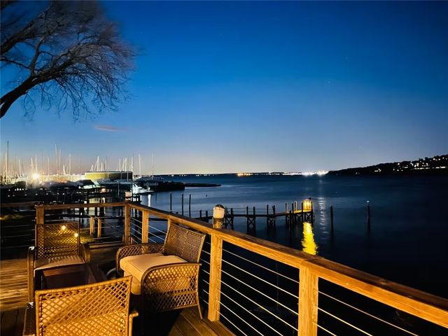 161 Narragansett Boulevard, Portsmouth, RI 02871